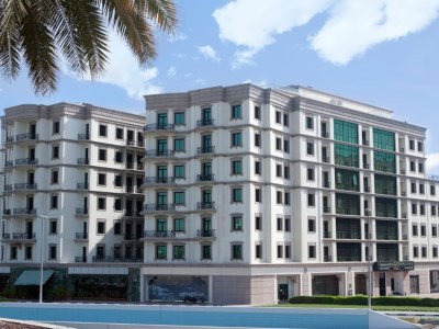 exterior view - hotel al waleed holiday home oud metha - dubai, united arab emirates