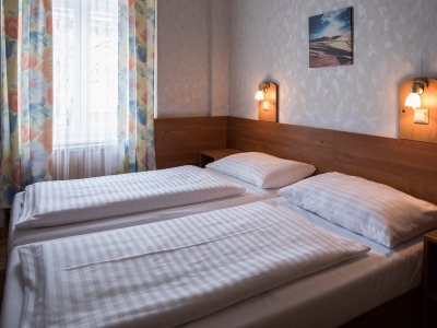 bedroom 2 - hotel admiral - vienna, austria