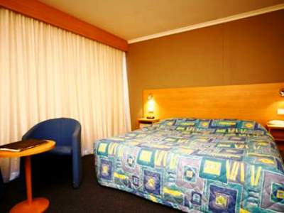 bedroom 3 - hotel ciloms airport lodge - melbourne, australia