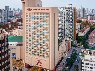 https://www.miki.co.uk/live/hotel/mikiNet/image/v1.0/CN/11431/149/lr/crowne-plaza-shanghai-4878896955-2x1.jfif