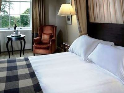 bedroom 5 - hotel macdonald linden hall golf country club - newcastle u tyne, united kingdom