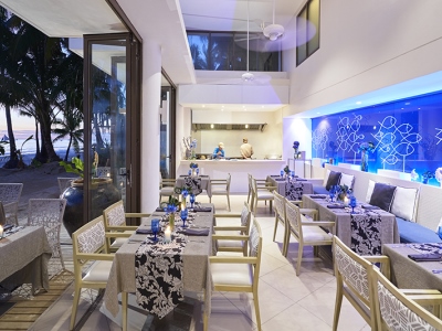 restaurant - hotel discovery shores - boracay island, philippines