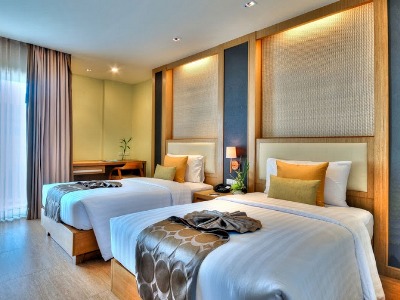 bedroom 3 - hotel ashlee plaza patong hotel and spa - phuket island, thailand