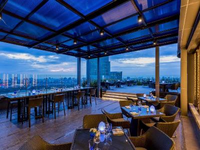 restaurant 9 - hotel centara grand at central plaza ladprao - bangkok, thailand