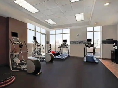 gym - hotel hampton inn suite@the university/capitol - austin, texas, united states of america