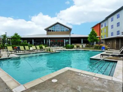 outdoor pool - hotel homewood suites techridge parmer @ i-35 - austin, texas, united states of america