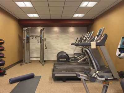 gym - hotel broadway columbia - doubletree by hilton - columbia, missouri, united states of america