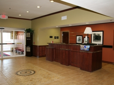 lobby - hotel hampton inn and suites gainesville - gainesville, texas, united states of america