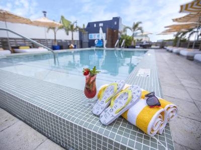 outdoor pool - hotel catalina hotel and beach club - miami beach, united states of america